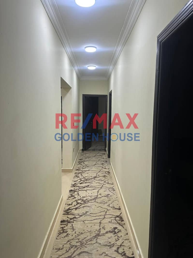 4 2d3924e7-9da7-4711-8960-fd5952adeeeb. jpg