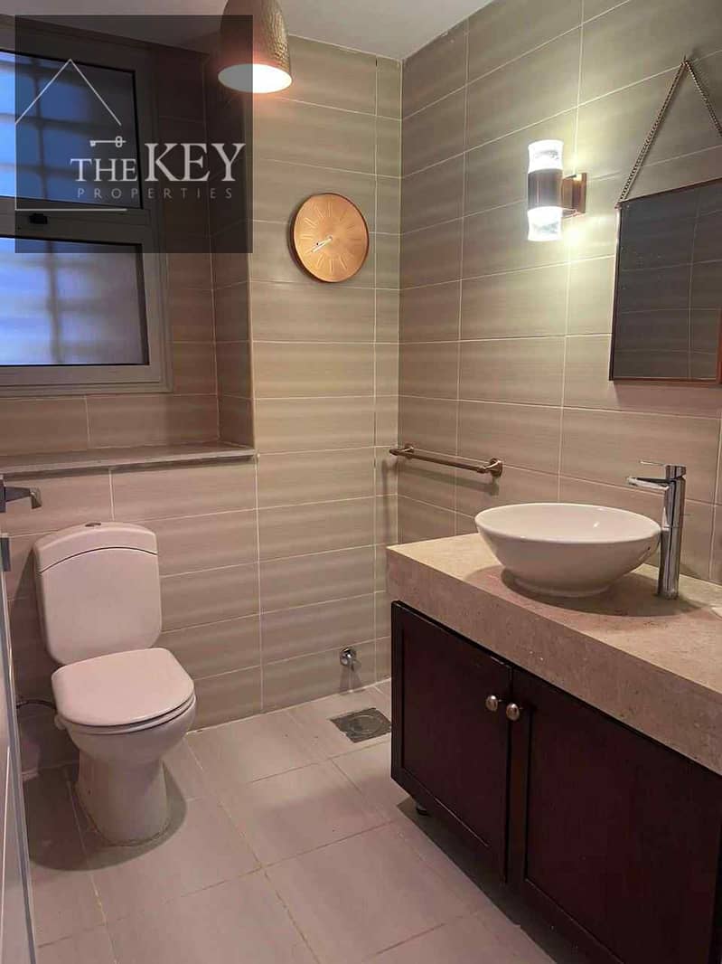 8 bf75c164-24a5-4272-8597-5798d9015c98. jpg