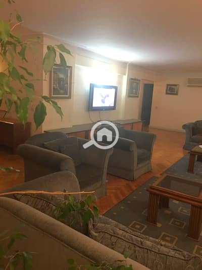 شقة 3 غرف نوم للايجار في رشدي، الإسكندرية - IMG-20251016-WA0034. jpg