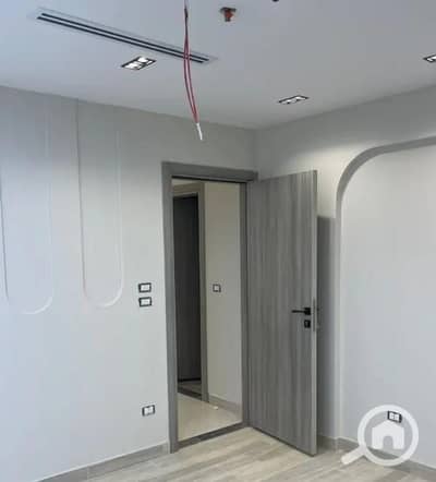 مکتب  للايجار في 6 أكتوبر، الجيزة - WhatsApp Image 2025-11-11 at 3.15. 08 PM. jpeg