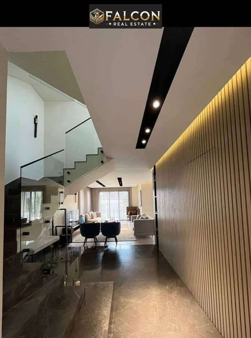 5 ebb6ad44-c5ea-4e30-b0b3-959d05a3d5b3. jpg