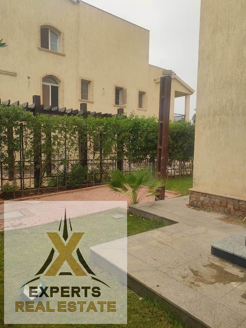 5 60b9eaf4-d3a0-48d4-9658-586f5fd516e2. jpg