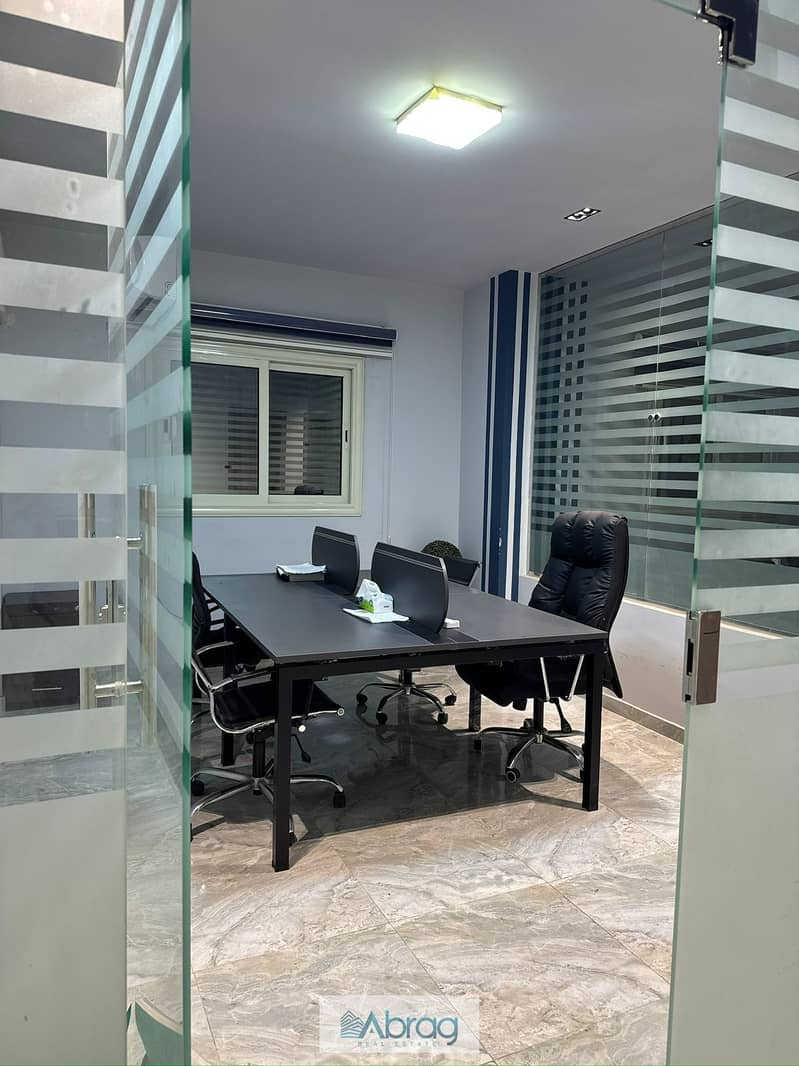 7 WhatsApp Image 2025-11-11 at 16.47. 42_2b8e373f. jpg