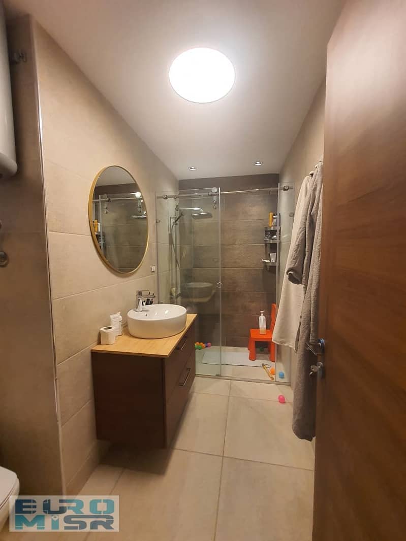 12 IMG-20251109-WA0202. jpg