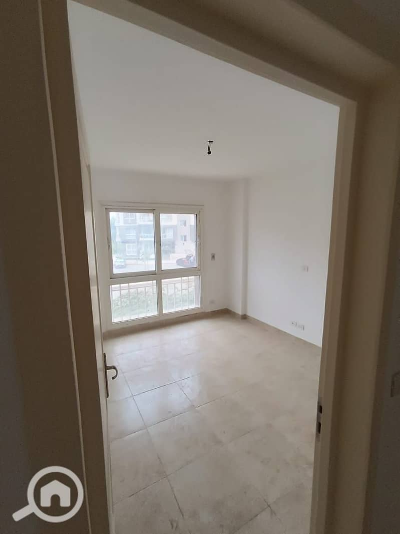 3 d09d7026-db3b-4306-8030-696926a7f60a. jpg