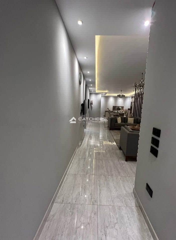 4 578063197_122156108420682972_7057963611010659637_n. jpg