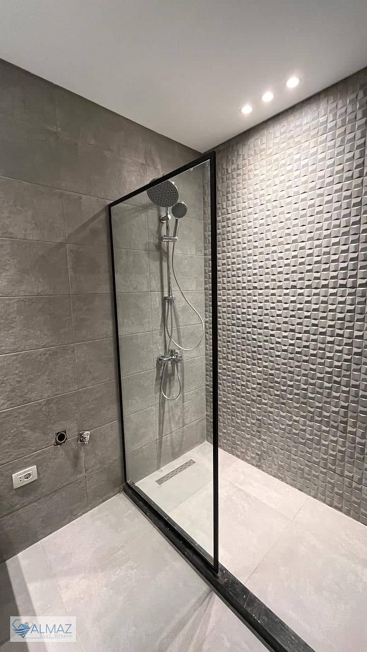 9 WhatsApp Image 2025-11-11 at 5.04. 14 PM. jpeg