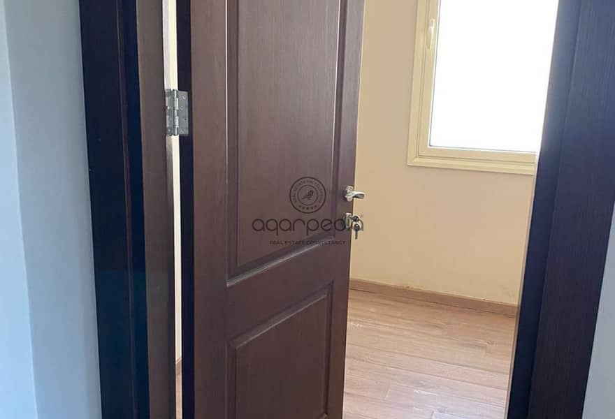 7 562cab77-b0bd-496d-a5d0-32632567a184. jpg