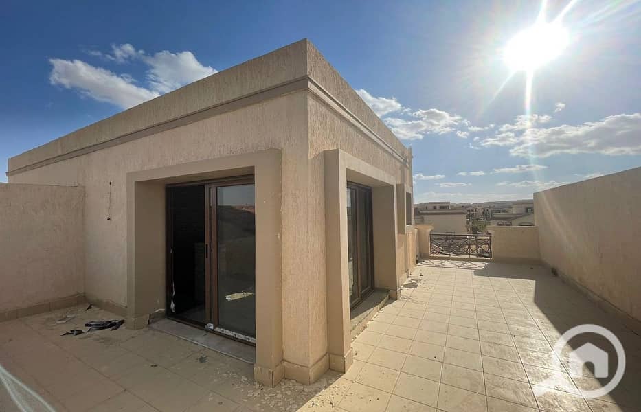 7 WhatsApp Image 2025-02-18 at 12.45. 11_34912ad2. jpg