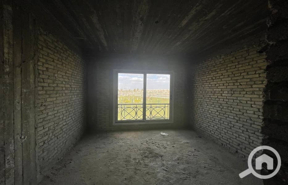 8 WhatsApp Image 2025-02-18 at 12.45. 11_a7d5932c. jpg