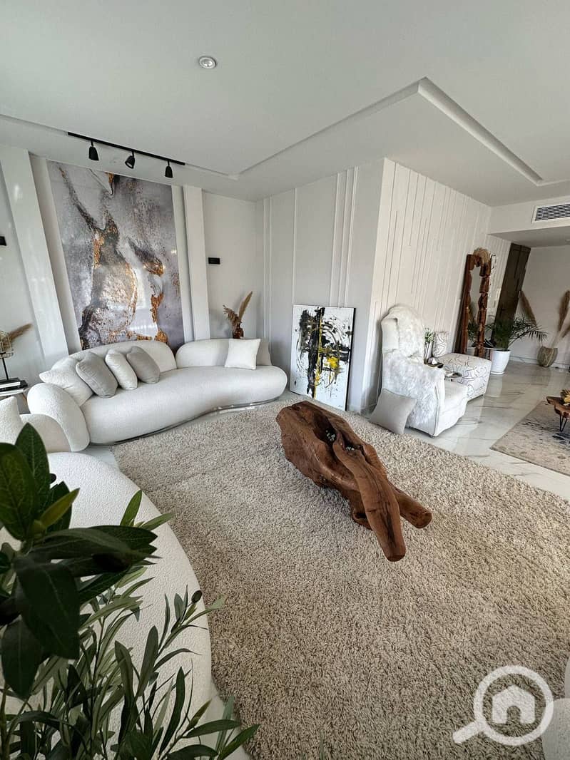 558762042_122193391616324160_7438160649301165406_n. jpg