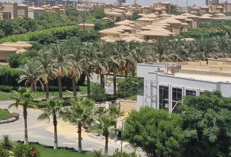 8 e59434d6-1813-45e7-8ee8-f02b063214ff. jpg