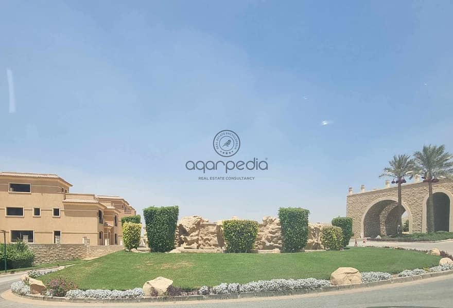 10 f55d56d4-e22f-4ada-ada7-e8d5e4746677. jpg