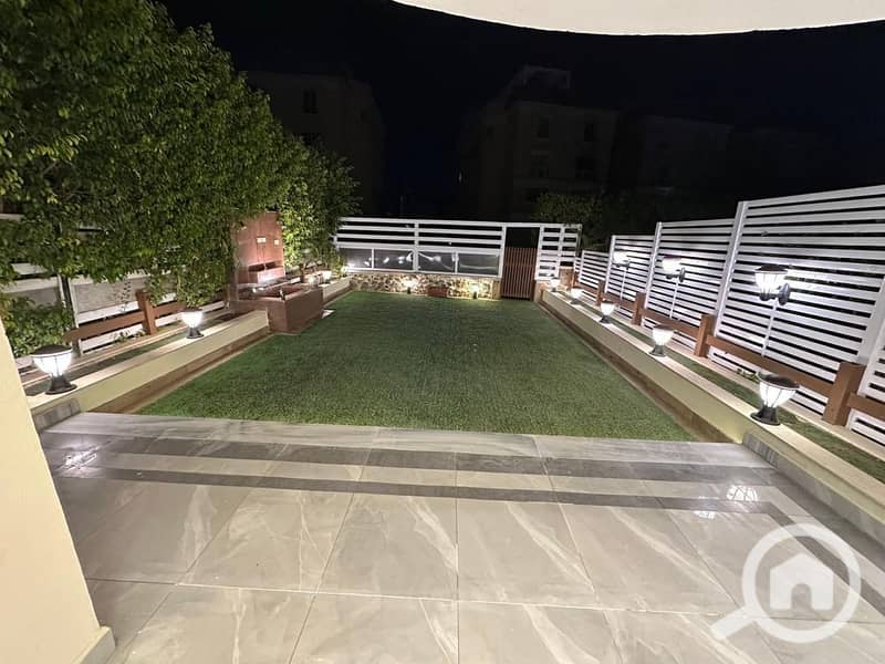 4 d9098b2f-351c-40e2-919b-e155b585e401. jpeg