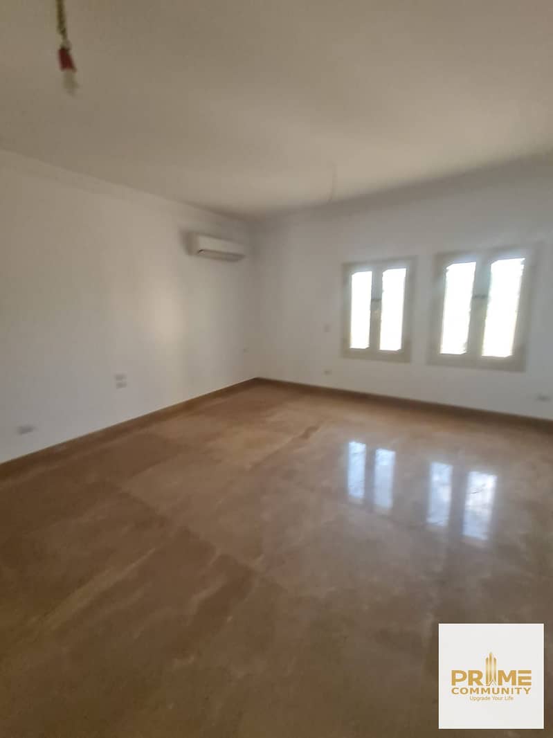 10 WhatsApp Image 2025-11-02 at 21.39. 31_07bf43b3. jpg