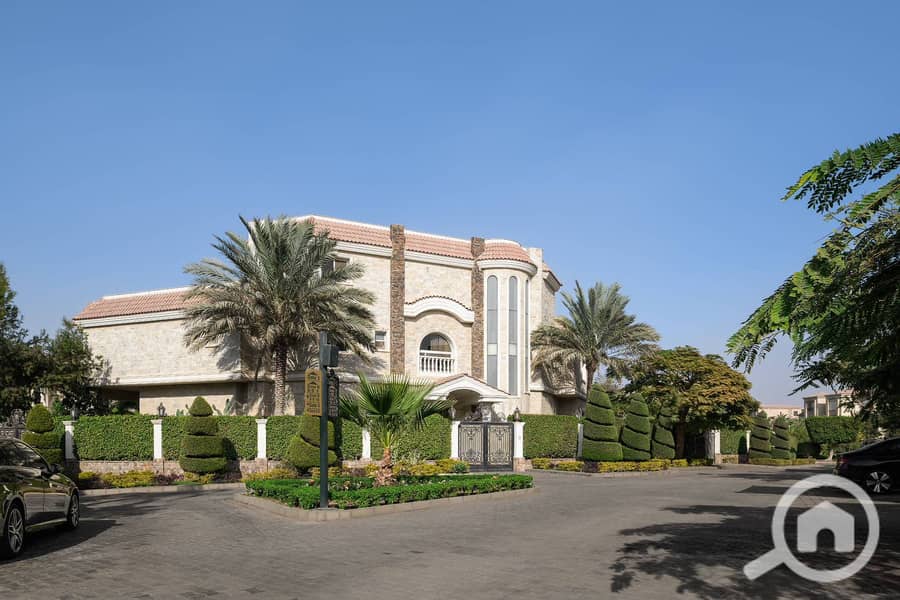 2 WhatsApp Image 2025-11-11 at 5.01. 06 PM. jpeg