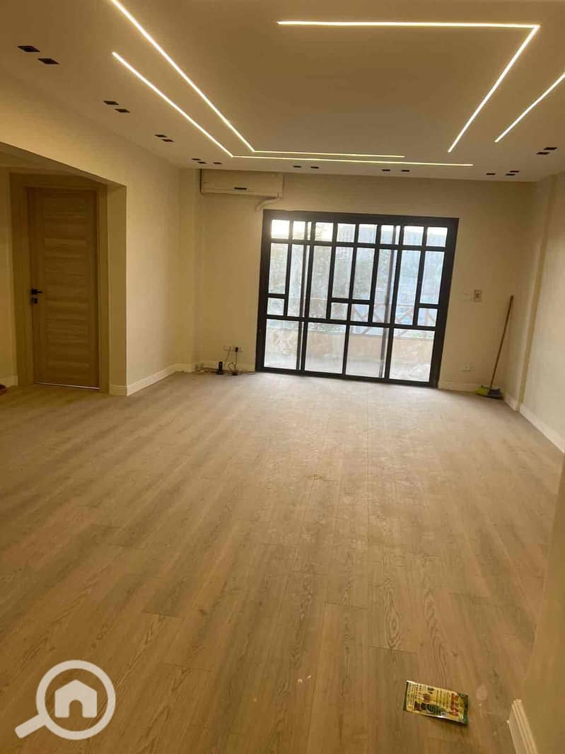 fab2c356-9e37-43a2-bd51-b85a39a82f33. jpg