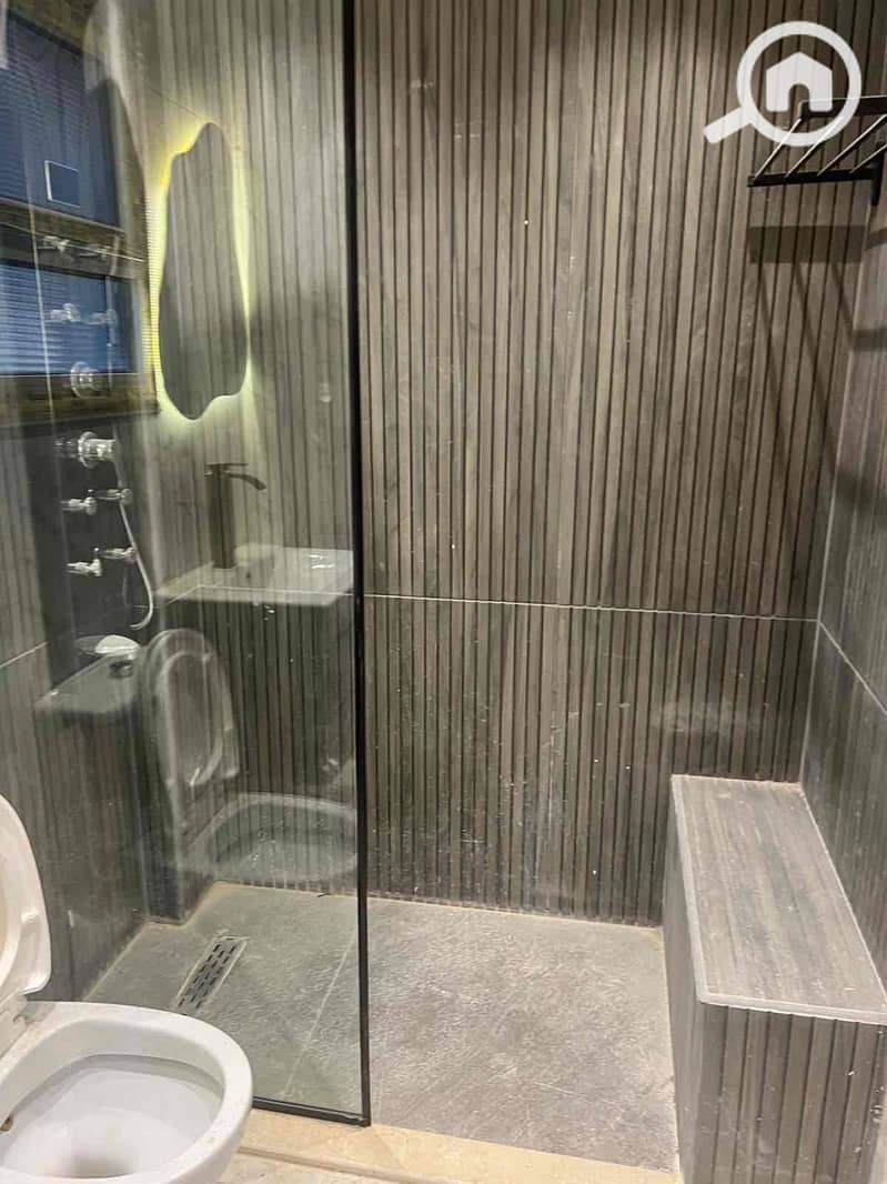 4 8eb924df-f1c7-4450-aedb-ab3fe5ec9c31. jpg