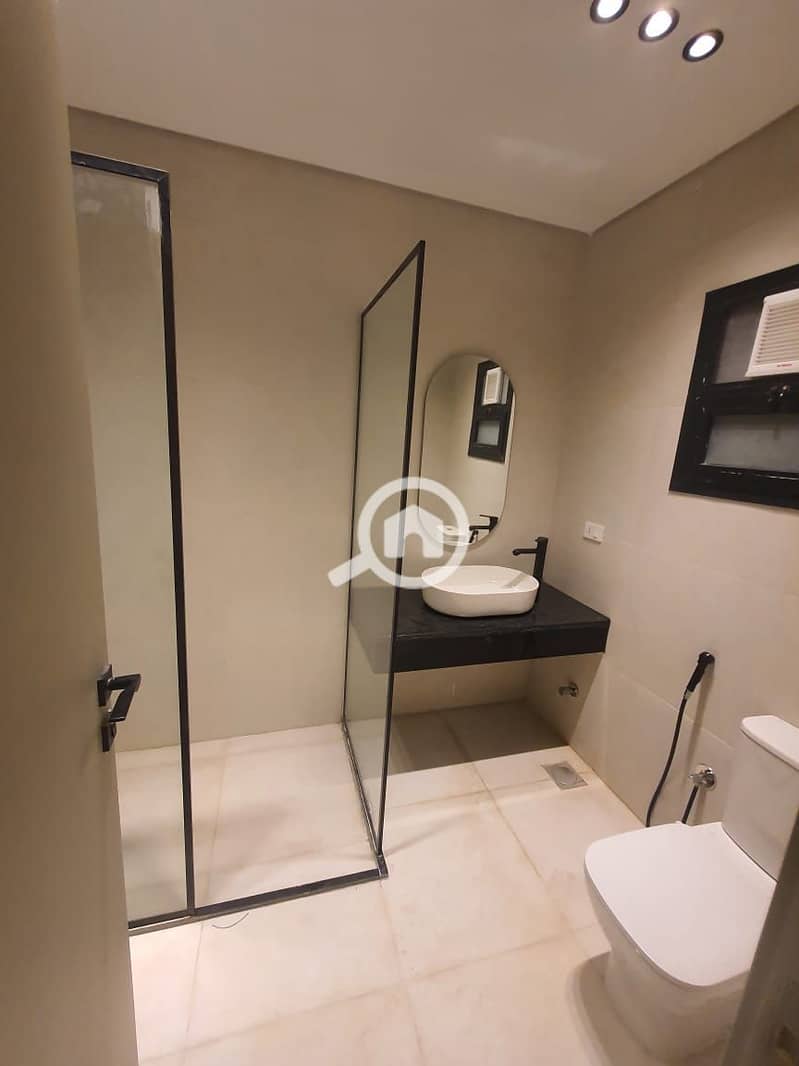 4 WhatsApp Image 2025-11-11 at 6.29. 53 AM (1). jpeg