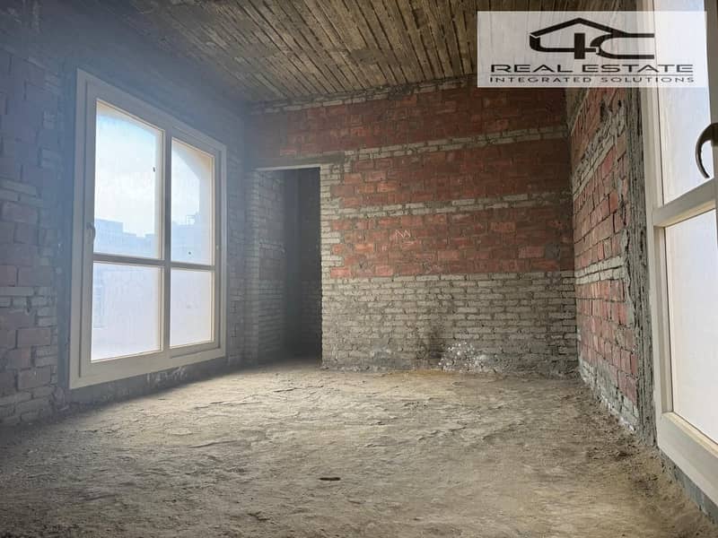 6 WhatsApp Image 2025-11-11 at 17.32. 31. jpeg