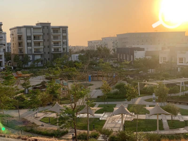 4 FB_IMG_1762875185949. jpg