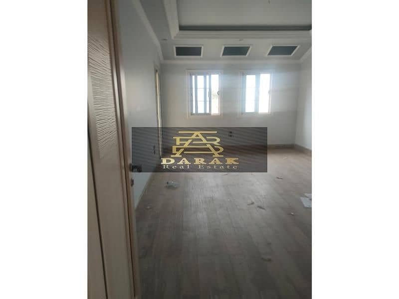 7 74a01120-50c5-4a43-a994-bcb7039f210f. jpg