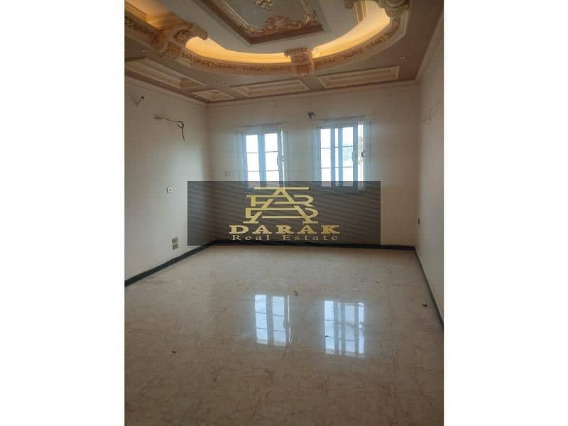 10 fc07f9e5-d3a5-4dd5-9724-8367fc3d84d7. jpg