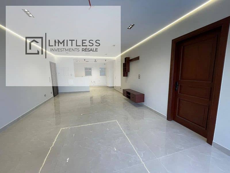 5 WhatsApp Image 2025-11-06 at 12.21. 21 PM (4)_800x600. jpg