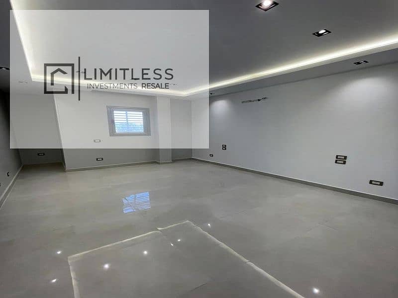 8 WhatsApp Image 2025-11-06 at 12.21. 20 PM (3)_800x600. jpg