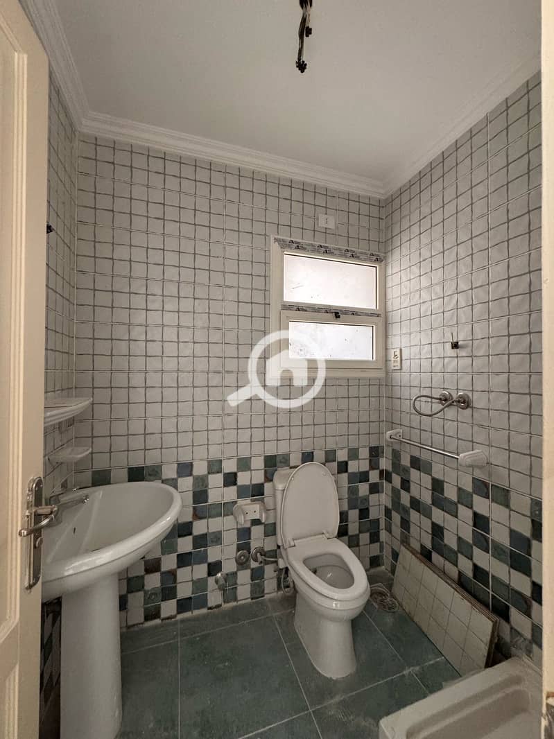 10 WhatsApp Image 2025-03-10 at 12.34. 49 PM(2). jpeg