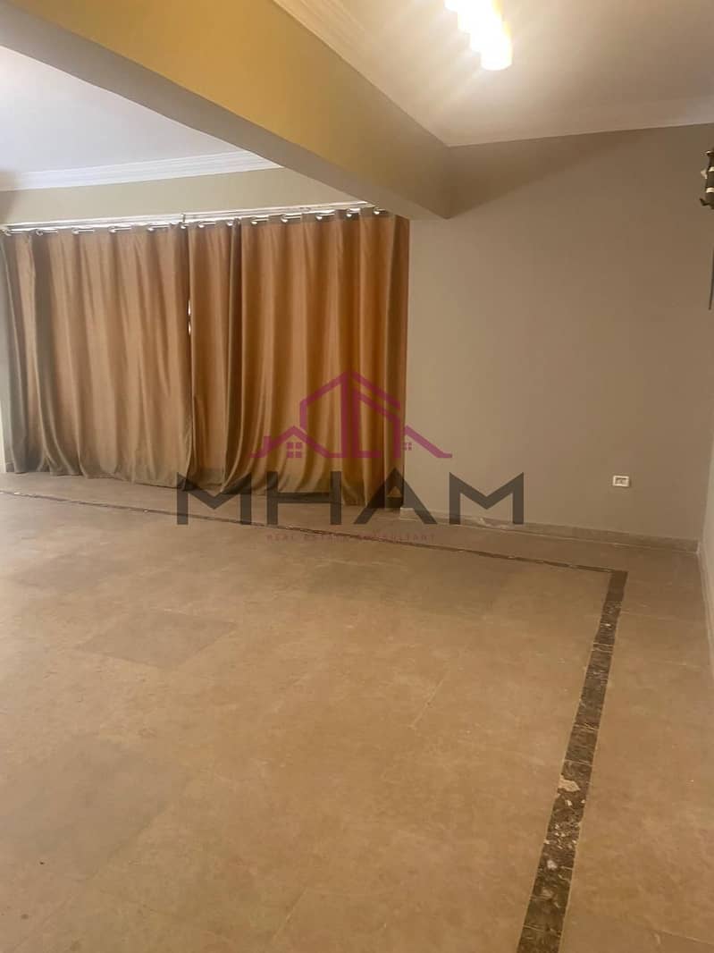 6 photo_5807698951849839740_y. jpg