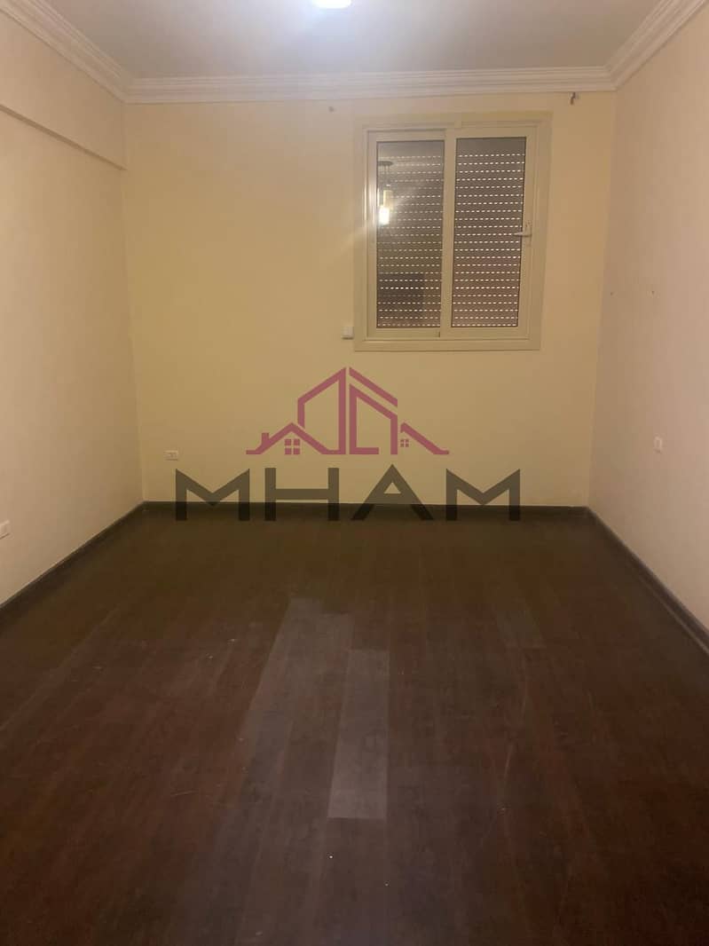 18 photo_5807698951849839752_y. jpg