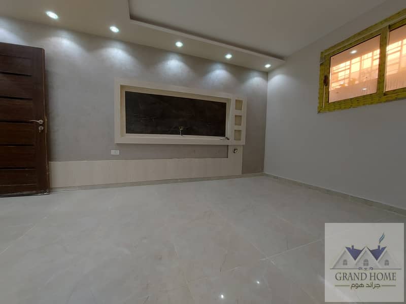 25 WhatsApp Image 2025-11-11 at 4.23. 14 PM (2). jpeg