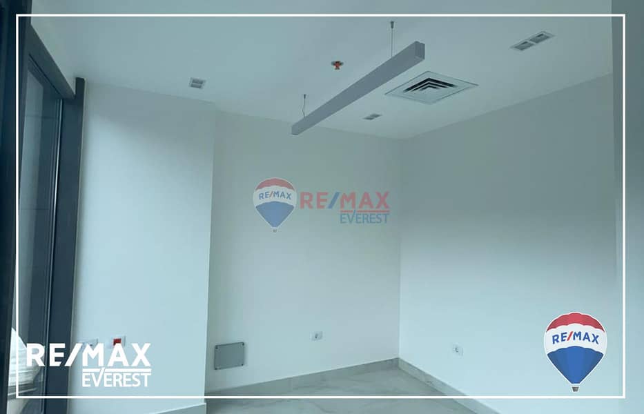 3 WhatsApp Image 2025-11-03 at 5.35. 19 PM. jpeg