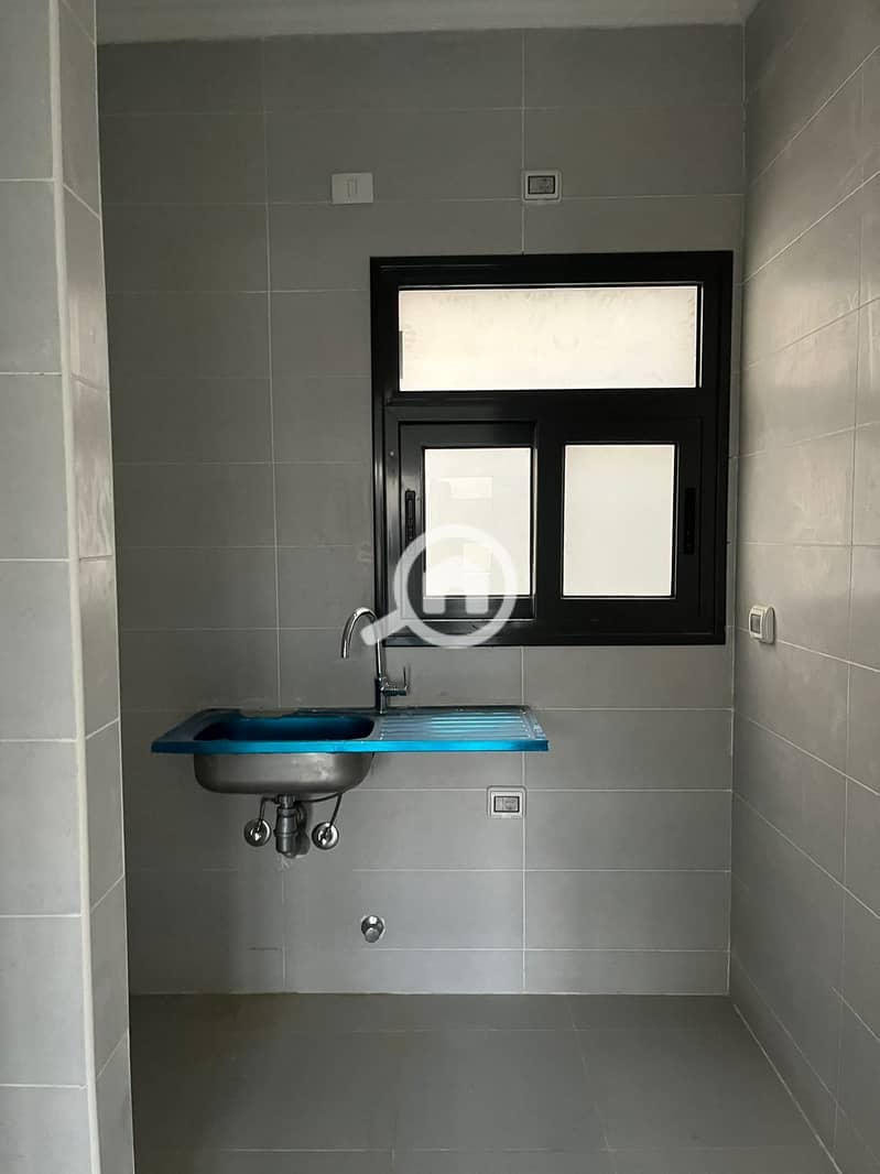 3 WhatsApp Image 2025-11-11 at 6.04. 31 PM (3). jpeg