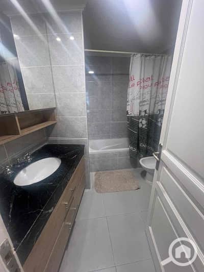 2 Bedroom Flat for Sale in San Stefano, Alexandria - a1a31e99-7c02-49c2-b348-45bd4954b6a9. jpg