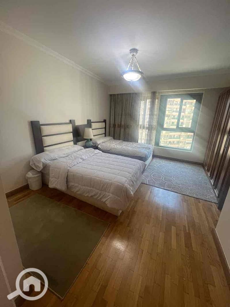 13 cae99f11-7462-45f4-a6ce-ea3d25d96d83. jpg