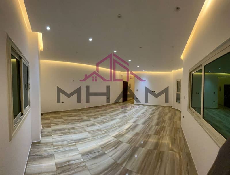 2 photo_5805481773767527639_y. jpg