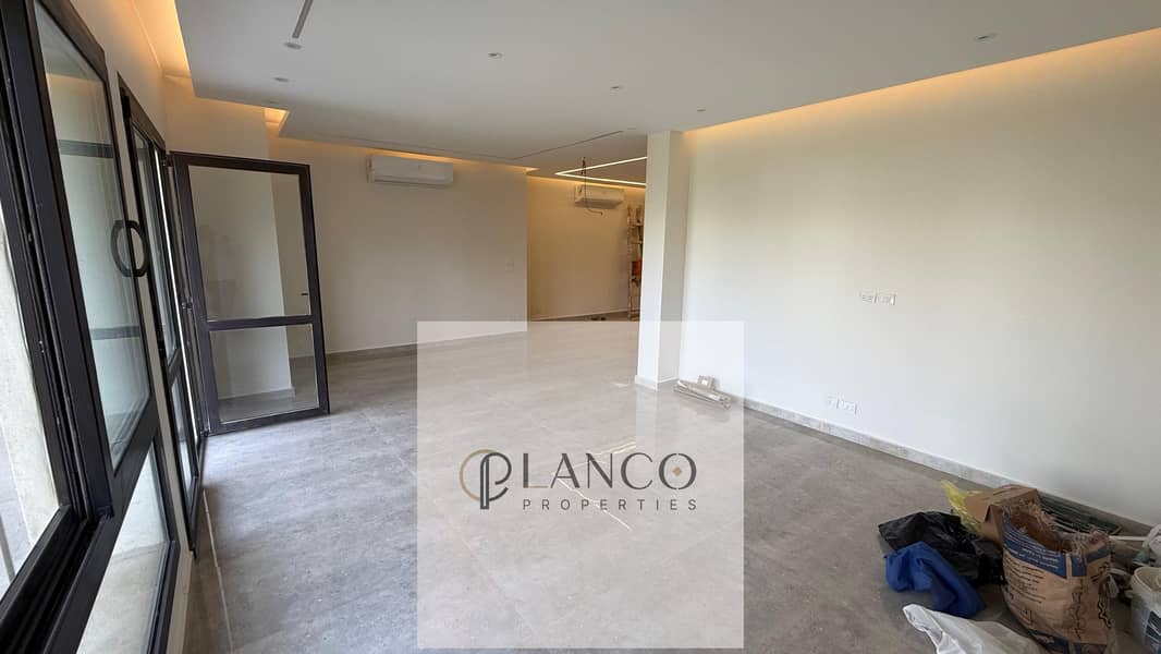 2 92fd3d60-f2bc-446a-8482-9fbf3be7daa4. jpeg