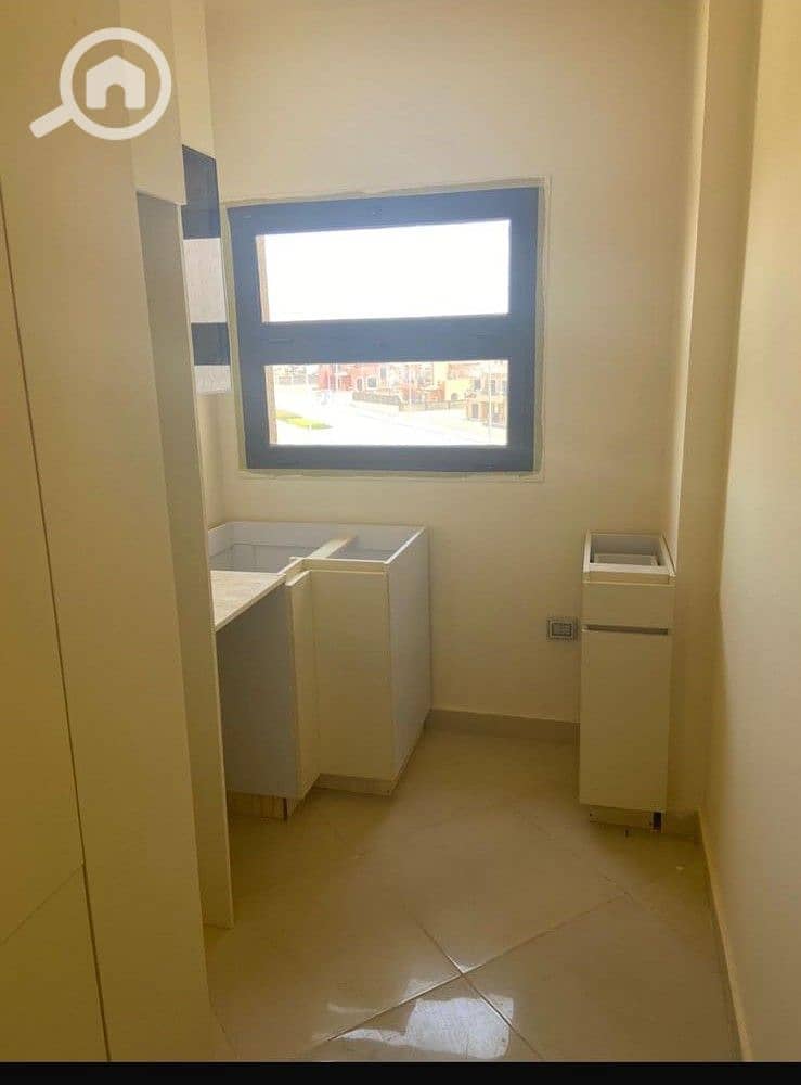 8 WhatsApp Image 2025-11-10 at 19.43. 23_b64fc1e6. jpg