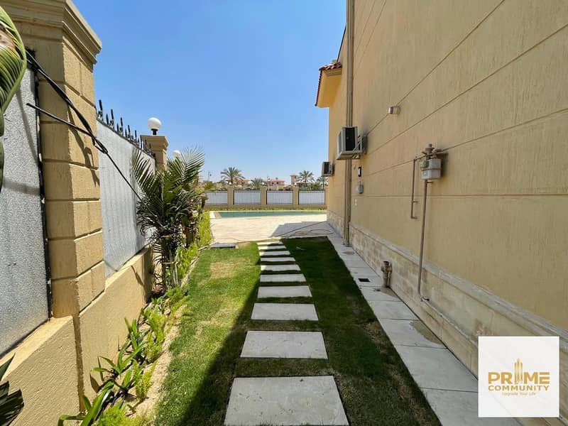 3 WhatsApp Image 2025-11-02 at 21.36. 49_c9dee7dc. jpg