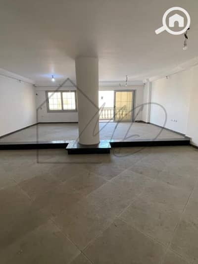 شقة 3 غرف نوم للايجار في كليوباترا، الإسكندرية - WhatsApp Image 2025-11-11 at 5.58. 28 PM. jpeg