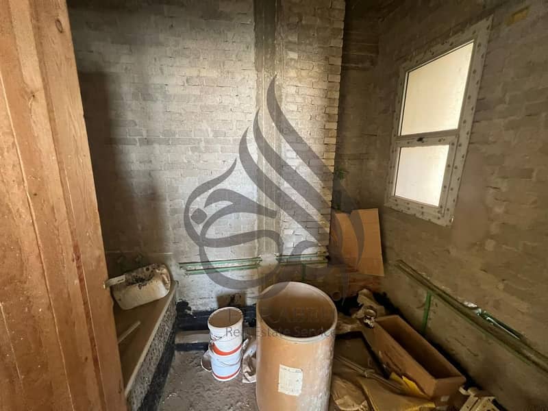 12 WhatsApp Image 2025-11-11 at 4.50. 13 AM. jpeg