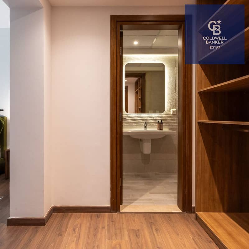 8 6c293ef9-576c-4850-a3fb-9996b4c235b1. jpeg