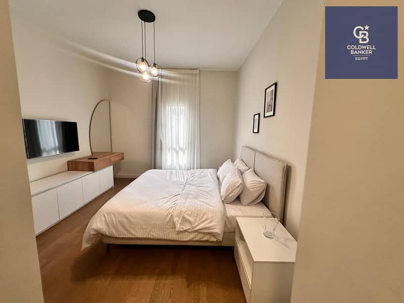 11 c46cd4b6-19a7-4f8a-b2de-e581a6cad5f4. jpeg