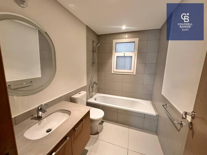 13 d71a1c37-b0b7-47c5-abce-61dc4fa35be9. jpeg