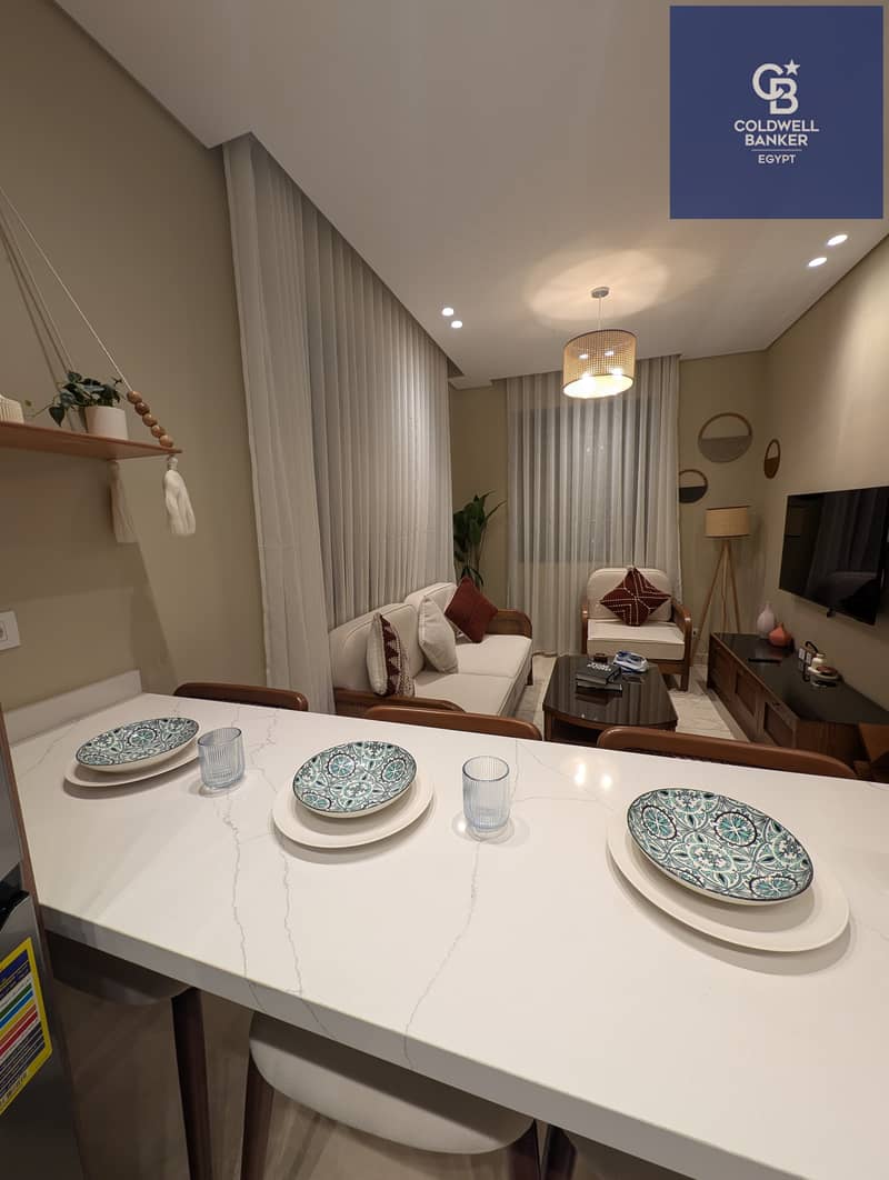 2 f43d0e16-9201-4771-9ee1-18a102045884. jpeg