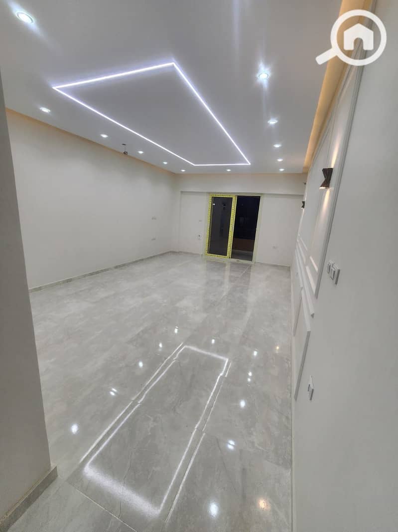 4 WhatsApp Image 2025-10-12 at 7.43. 17 PM (3). jpeg