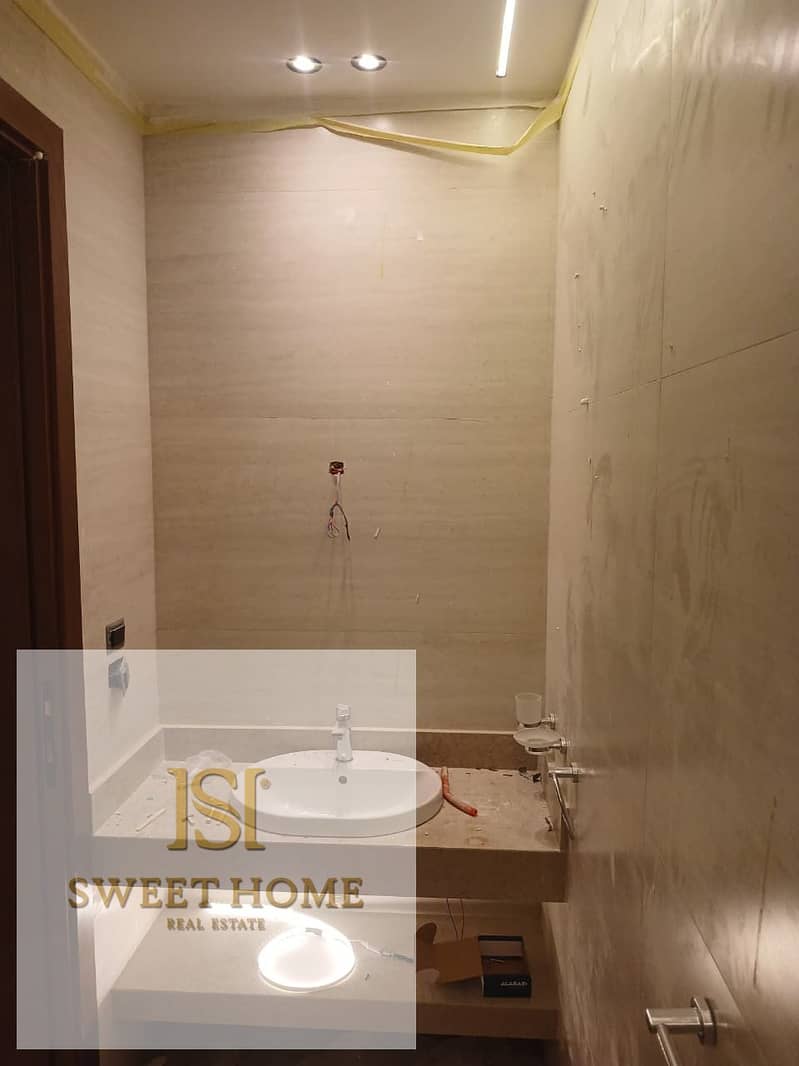 5 WhatsApp Image 2025-11-11 at 18.04. 08_ba7b881a. jpg