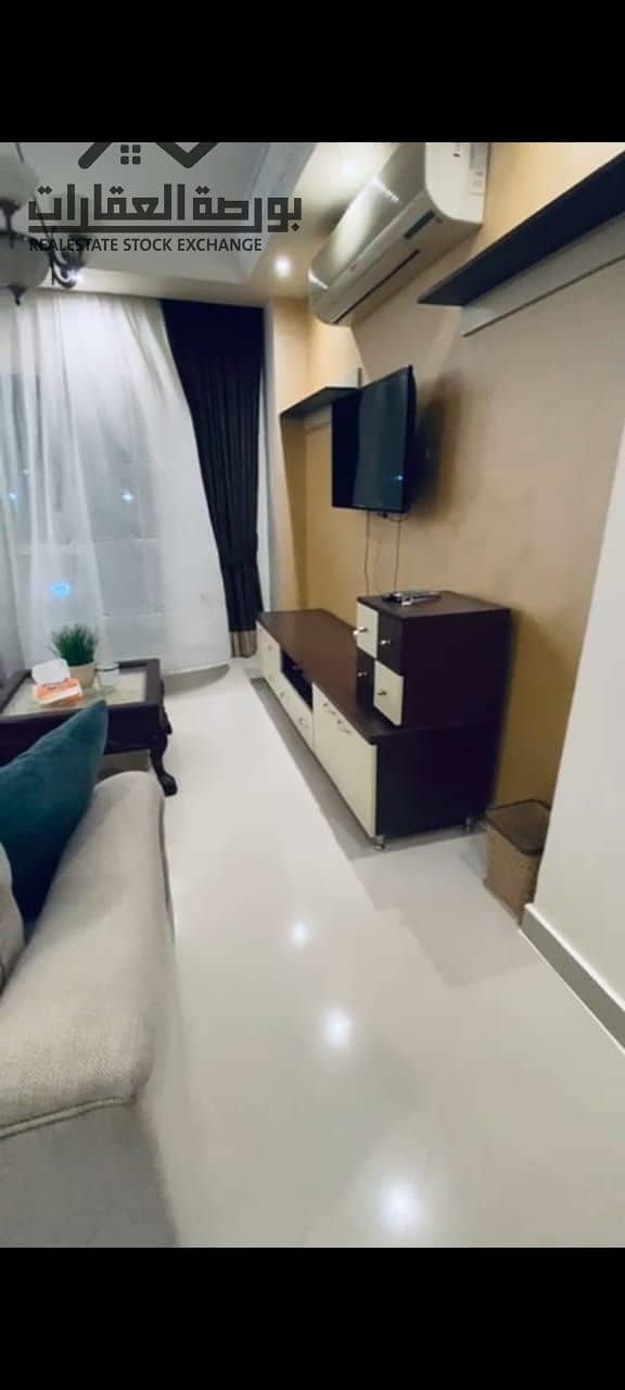 9 d99d9b62-b306-4d53-83fa-55af81f5736e. jpg